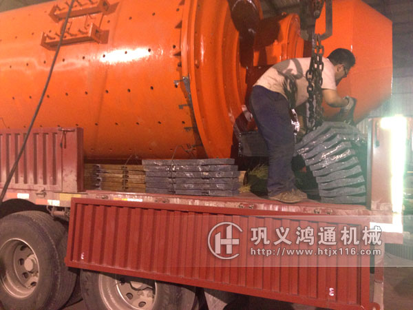 铝渣球磨机发货现场