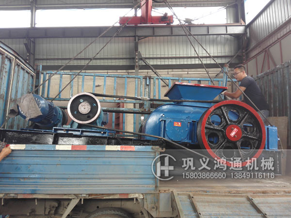 石灰石破碎机发货现场图片